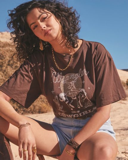 Wrangler® x Yellow Rose by Kendra Scott Cropped Graphic Tee