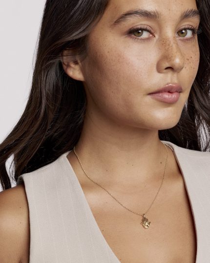 Hamsa Gold Short Pendant Necklace 